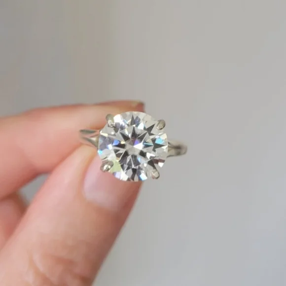 New 5ct Certified Moissanite Engagement Ring - Picture 7 of 12